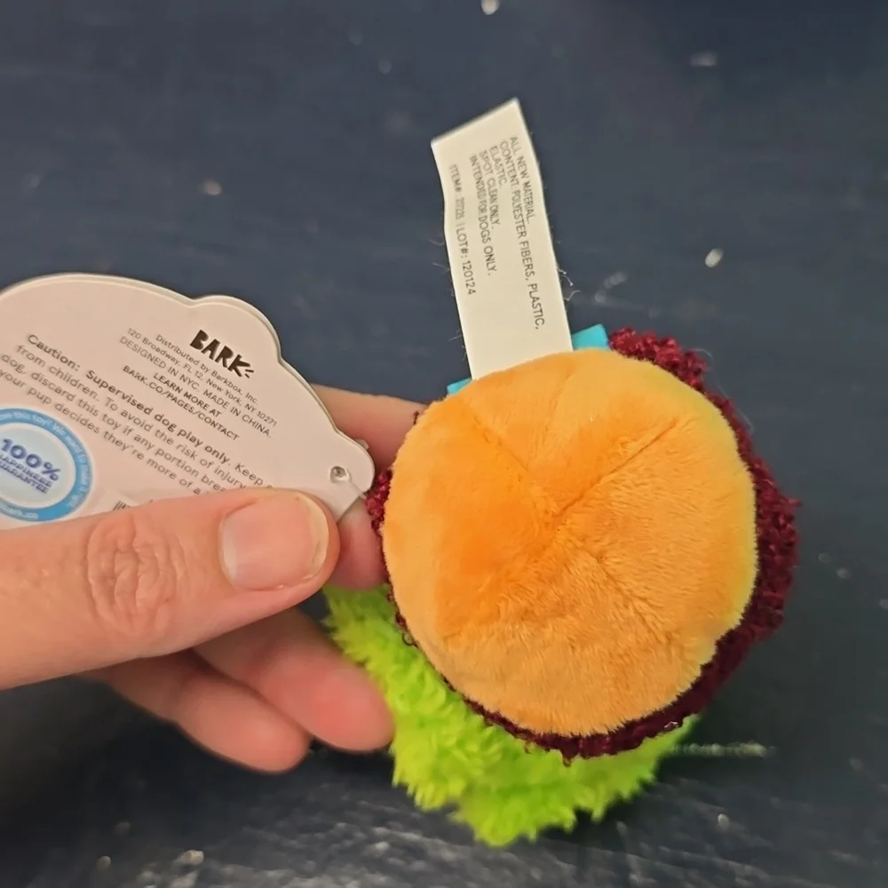 Bark Hamburger Patti Plush Dog Toy NWT Size‎ Small 0-20 Pounds
